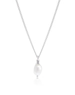 Margot Pearl Necklace Silver