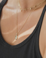 Isla Circle Necklace Gold