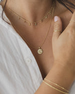 Isla Circle Necklace Gold