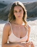 Amara Necklace Gold