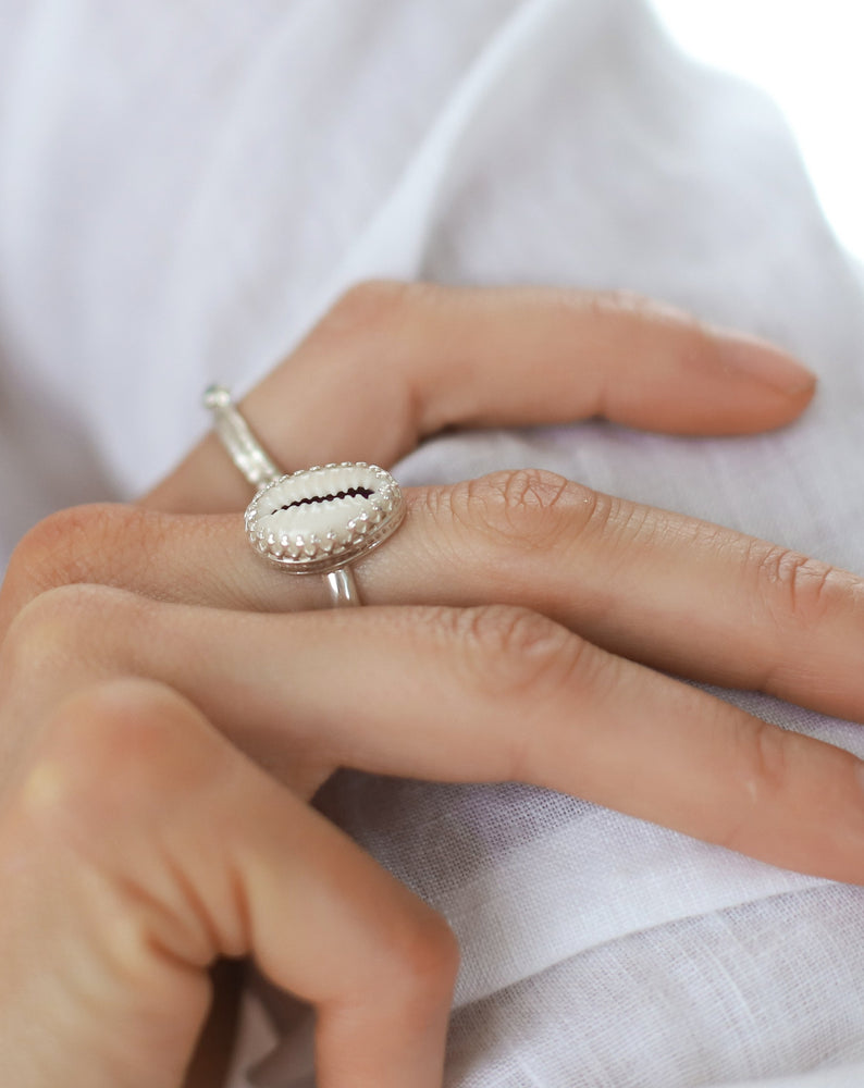 Pandawa Cowrie Shell Ring