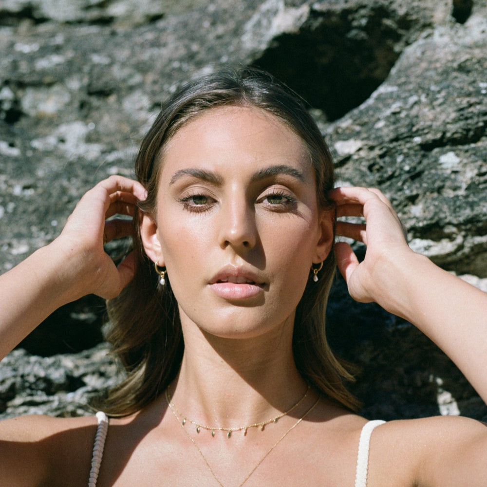 Mini Margot Pearl Hoops Gold
