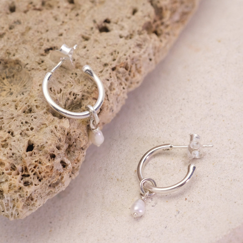 Mini Margot Pearl Hoops Silver