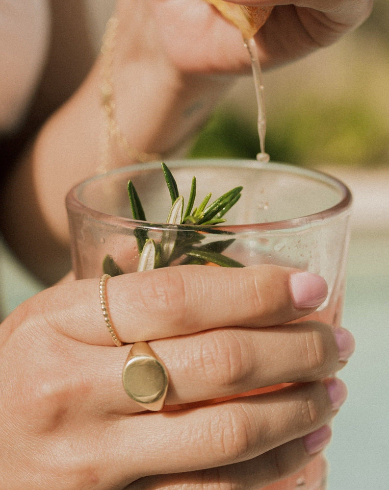 Romee Signet Ring Gold