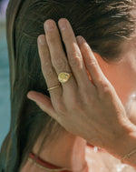 Romee Signet Ring Gold